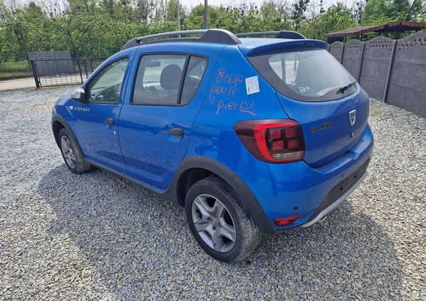 Dacia Sandero Stepway cena 17900 przebieg: 9800, rok produkcji 2019 z Września małe 11